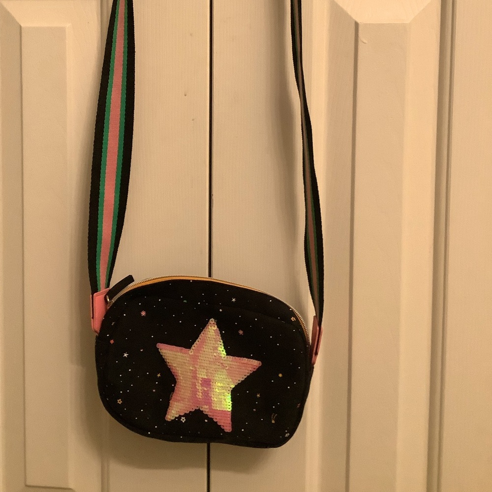 Black purse/crossbody bag with sparkly star